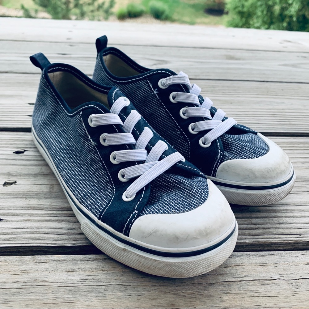 Gymboree Elastic Lace Slip-On Sneakers